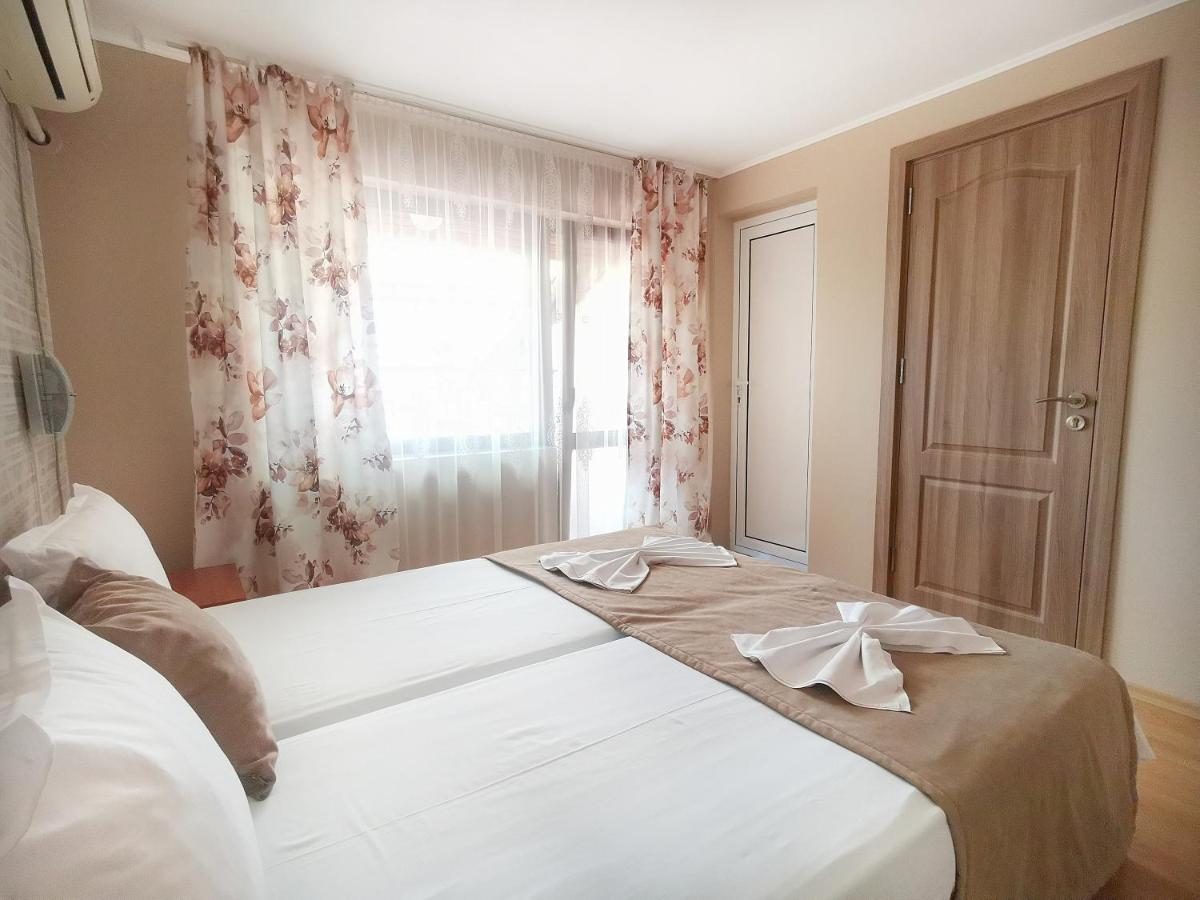 Villa Mirage ソゾポル エクステリア 写真