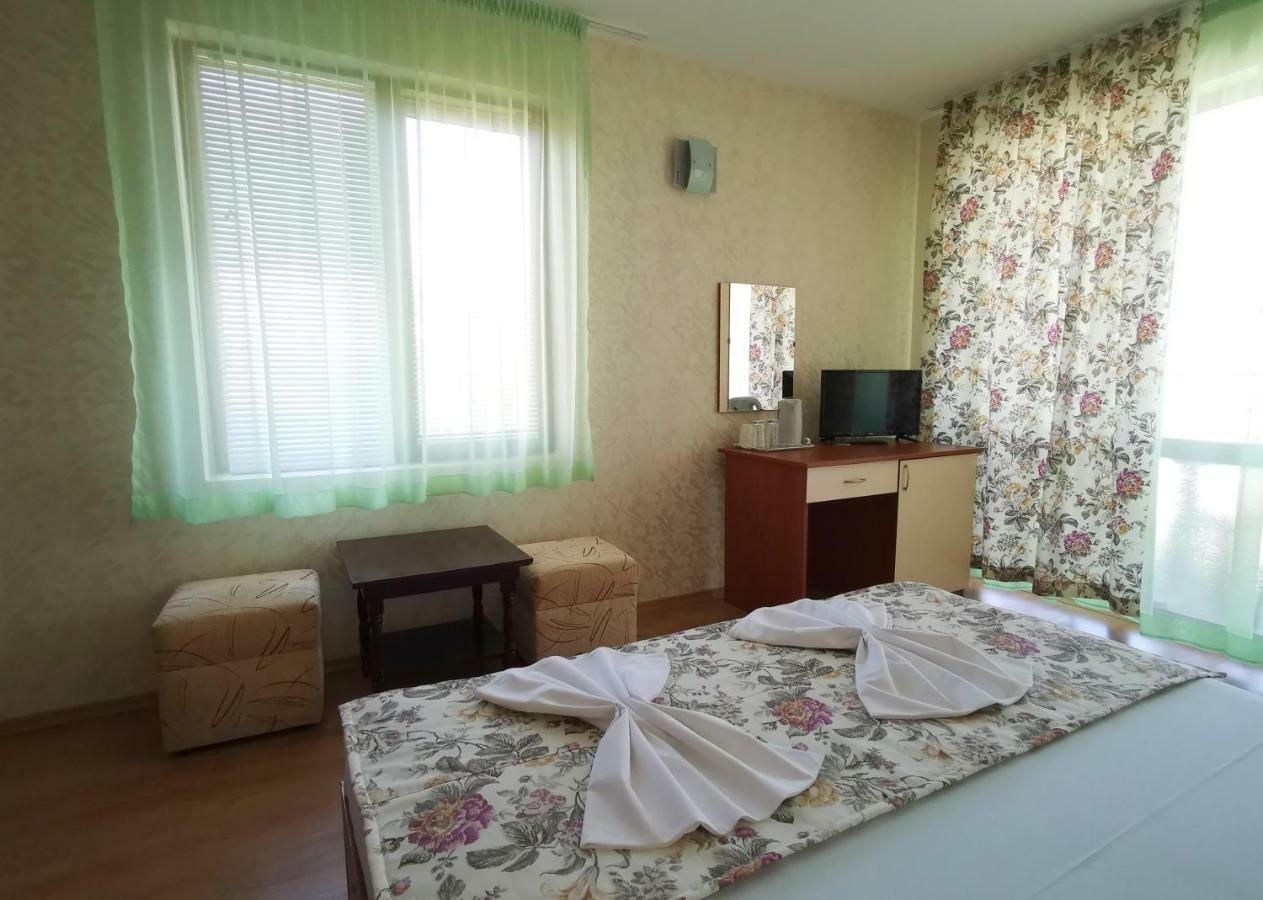 Villa Mirage ソゾポル エクステリア 写真